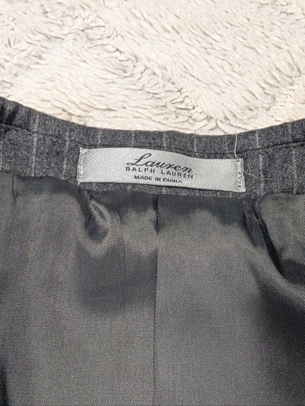 Lauren Ralph Lauren Suit Mens 42R 36W Gray Pinstripe Wool Cashmere 2 Piece - Picture 4 of 12